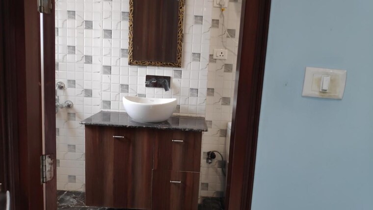 Other, sector 40 2 Bedroom 1400 Sq.Ft. Builder Floor In Sector 40 Gurgaon 9614586