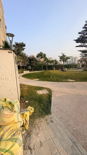 3 BHK Builder Floor – Garden View at BPTP District 3, Sector 85 - for Sale