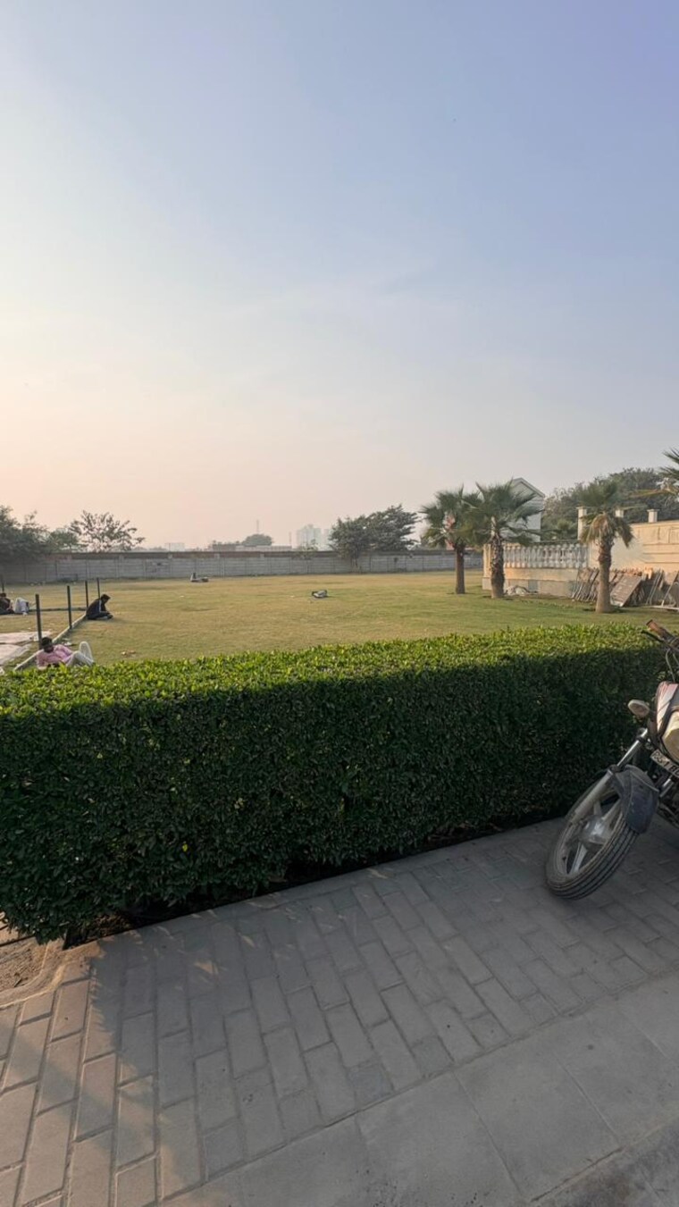 undefined, bptp-district-3 3 Bedroom 1642 Sq.Ft. Builder Floor In Sector 85 Faridabad 9614681