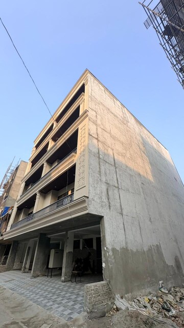 3 BHK Builder Floor – Exterior View View at BPTP District 3, Sector 85 - for Sale