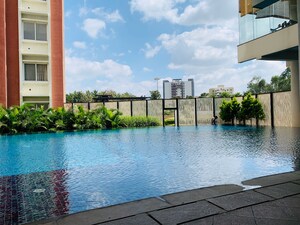 Swimming Pool in 3 BHK Apartment at Prestige Lakeside Habitat, Varthur – for Sale