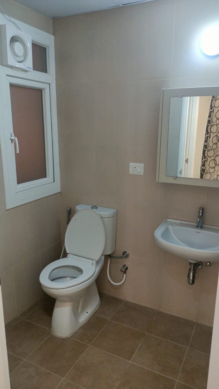 Bathroom, brigade-el-dorado-jasper-and-iridium 1.5 Bedroom 650 Sq.Ft. Apartment In Bagaluru Bangalore 9614660