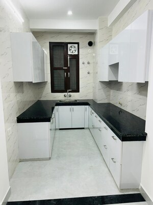Kitchen in 2 BHK Builder Floor at Sector 46 – for Rent