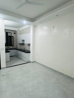 Living Room in 2 BHK Builder Floor at Sector 46 – for Rent