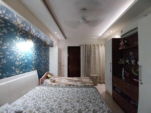 Bedroom in 3 BHK Builder Floor at Sector 41 – for Sale