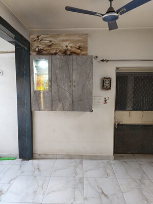 Room in 2 BHK Apartment at IRWO Classic Apartment, Sector 57 – for Rent