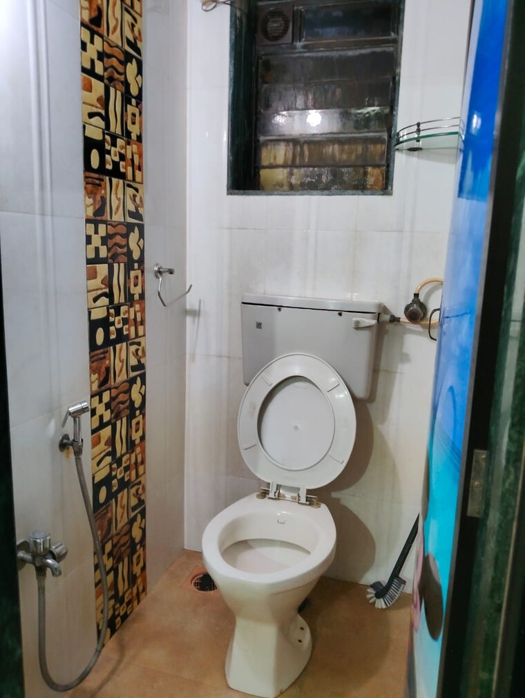 Bathroom, swadeshi-chs 1 Bedroom 350 Sq.Ft. Apartment In Chunabhatti Mumbai 9614919