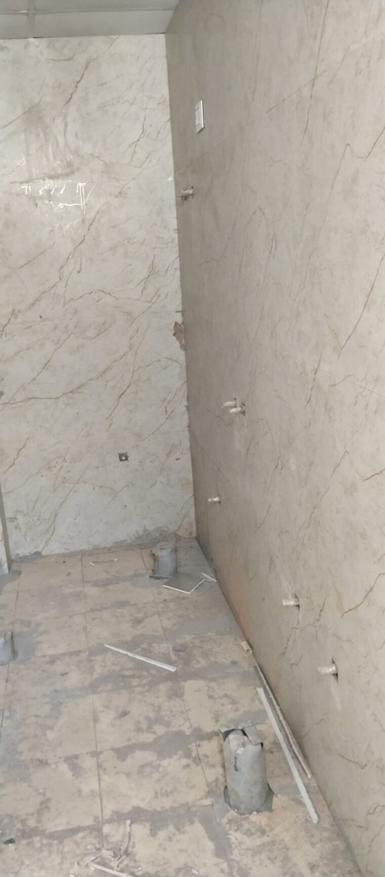 Bathroom, sunshine-apartments-sector-73 2 Bedroom 1100 Sq.Ft. Apartment In Sector 73 Noida 9614916