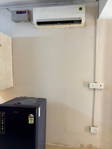 Furnished Amenities in 1 RK Builder Floor at Green Fields Colony – for Rent