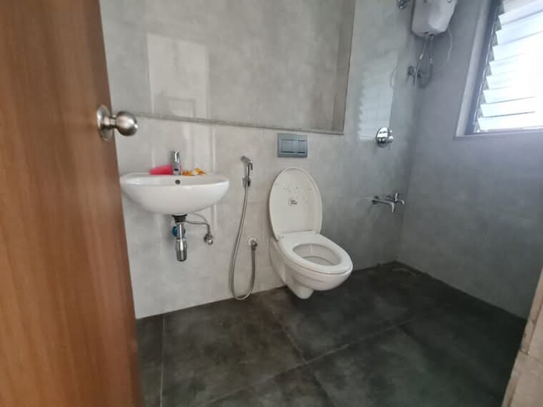 Bathroom, lodha-downtown 2 Bedroom 580 Sq.Ft. Apartment In Dombivli East Thane 9614938
