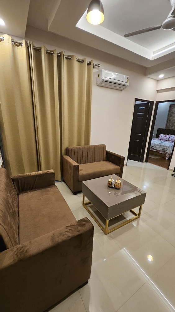 2 BHK Apartment For Rent in Prateek Grand City