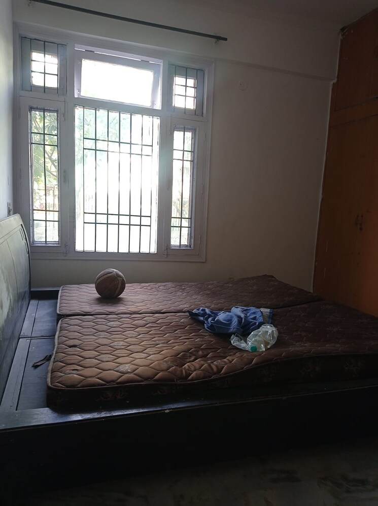 Bedroom, sector 5 3 Bedroom 2600 Sq.Ft. Apartment In Sector 5 Panchkula 9614955