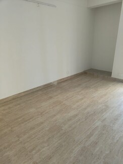 3.5 BHK + Extra Room Apartment For Sale in Sector 77