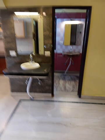 Living Room in 2 BHK Builder Floor at Sector 45 – for Rent