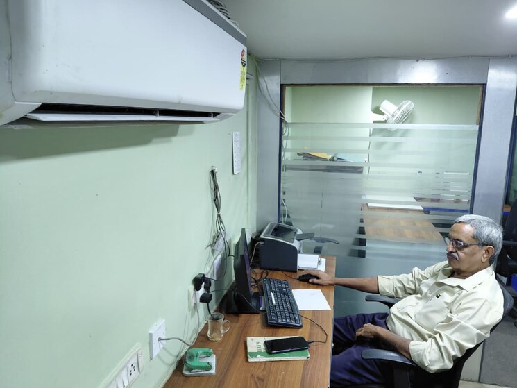 Team Area, bbd bagh Commercial Office Space 1000 Sq.Ft. In Bbd Bagh Kolkata 9615075