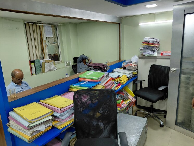 Team Area, bbd bagh Commercial Office Space 1000 Sq.Ft. In Bbd Bagh Kolkata 9615075