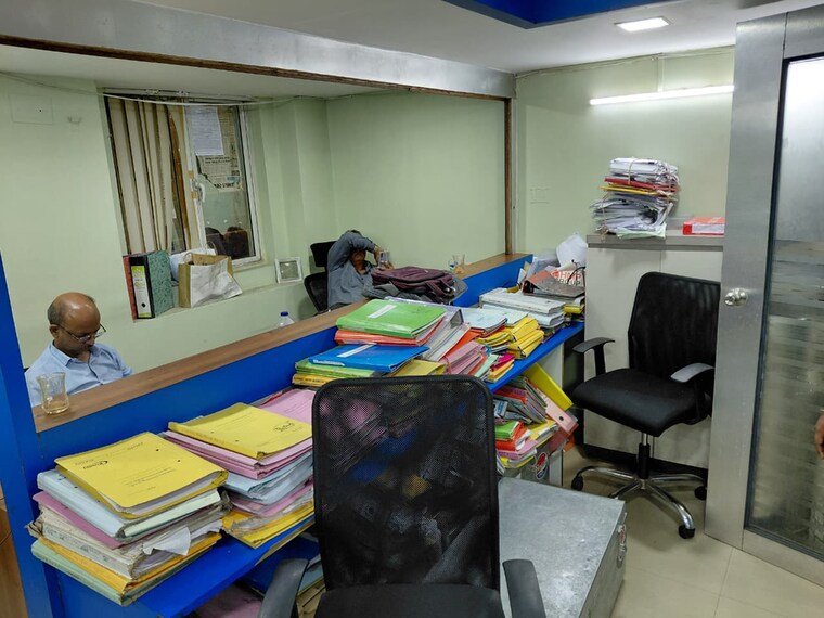 Team Area, bbd bagh Commercial Office Space 1000 Sq.Ft. In Bbd Bagh Kolkata 9615075