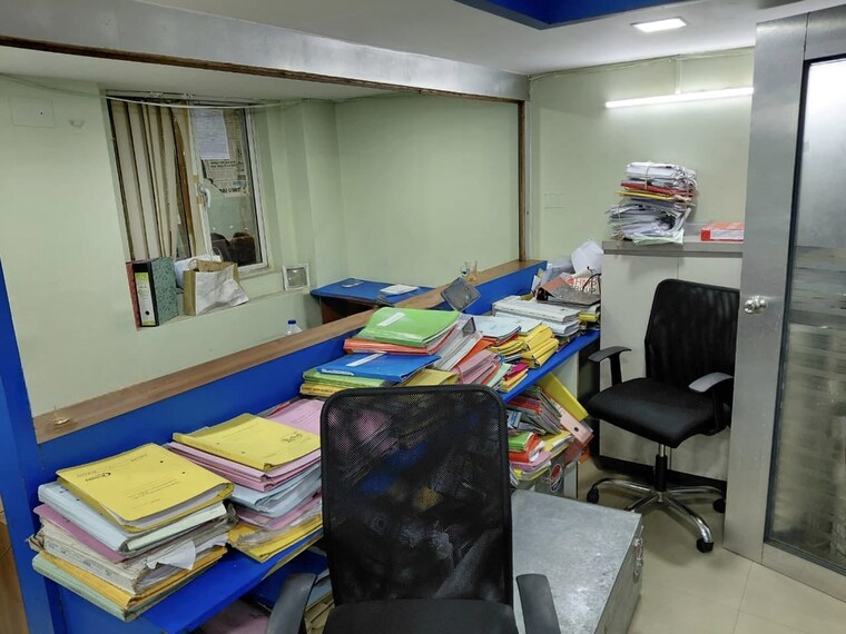 Team Area, bbd bagh Commercial Office Space 1000 Sq.Ft. In Bbd Bagh Kolkata 9615091