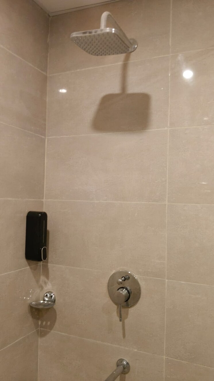 undefined, omaxe-hazratganj Commercial Office Space in IT/SEZ 265 Sq.Ft. In Gomti Nagar Lucknow 9615221