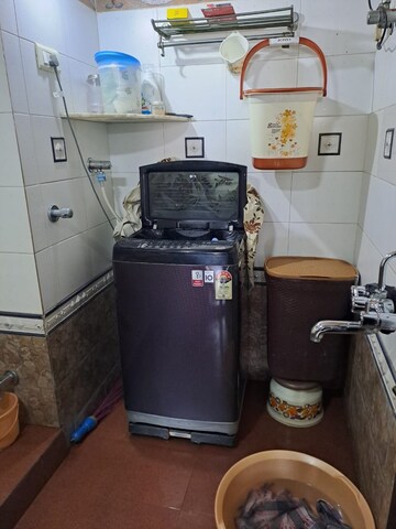 Team Area in 4 BHK Apartment at Raunak Viraj Tower , Pokhran Road No Two – for Rent