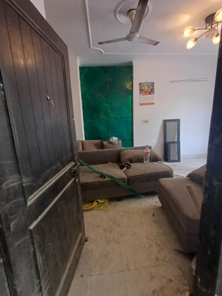 Living Room, green fields colony 1 RK 300 Sq.Ft. Builder Floor In Green Fields Colony Faridabad 9615274