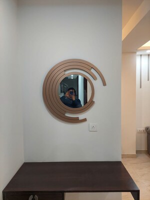 Furnished Amenities in 3 BHK Apartment at Kiran Residency, Sector 56 – for Rent