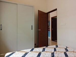 Room in 2 BHK Builder Floor at Hsr Layout – for Rent