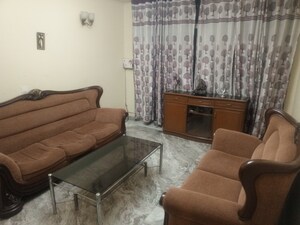 Living Room in 3 BHK Builder Floor at Ansal Sushant Lok I, Sector 43 – for Rent