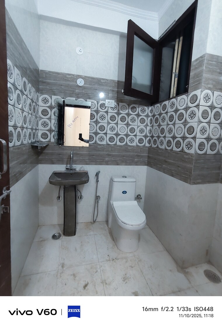 Kitchen, rwa-apartments 2 Bedroom 250 Sq.Mt. Independent House In Sector 31 Noida 9615353