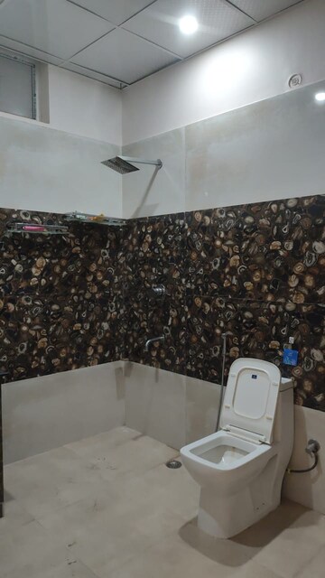  Pg For Rent in Vibhuti Khand