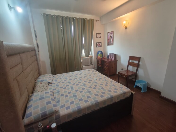 Bedroom, ardee-city-the-residency 3 Bedroom 2350 Sq.Ft. Apartment In Sector 52 Gurgaon 9615430