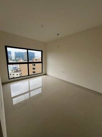 Room in 2 BHK Apartment at Gagan Avencia, Kharadi – for Rent