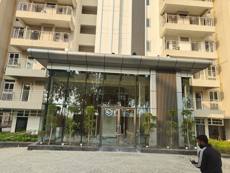 Exterior View, sector 77 3.5 Bedroom 1720 Sq.Ft. Apartment In Sector 77 Faridabad 9615449