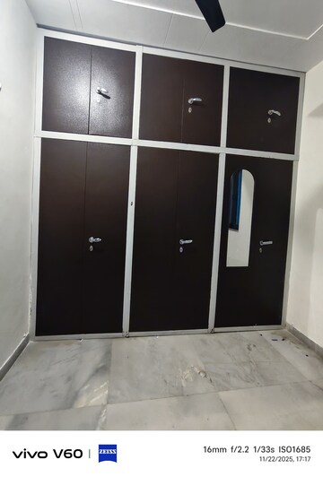 Furnished Amenities in 3 BHK Independent House at RWA Apartments Sector 51, Sector 51 – for Rent