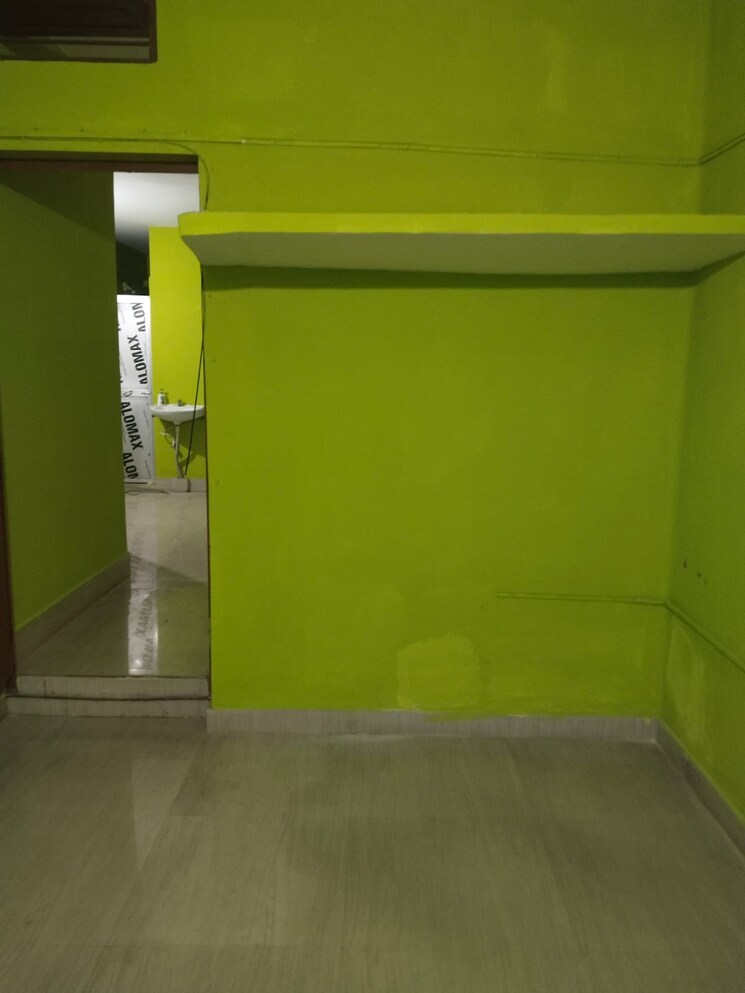 Room, dimma road 1 Bedroom 400 Sq.Ft. Apartment In Dimma Road Jamshedpur 9615432