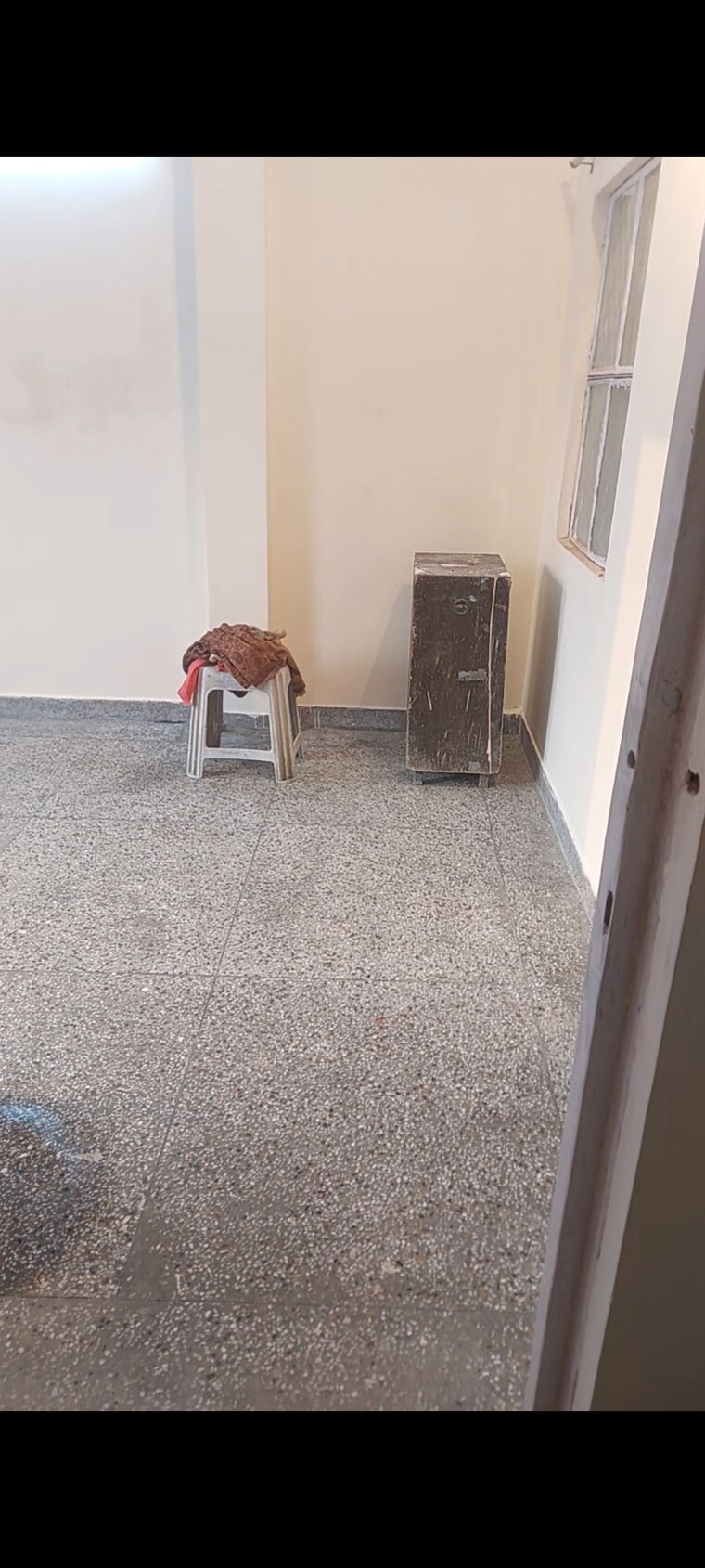 Room, aadharshila-apartment 1 Bedroom 500 Sq.Ft. Apartment In Sarita Vihar Delhi 9615474