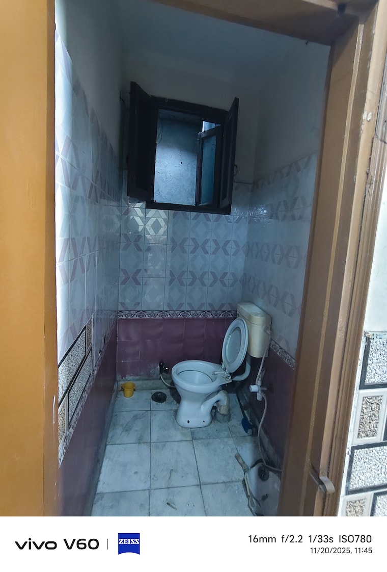Bathroom, rwa-apartments-sector-41 2 Bedroom 130 Sq.Mt. Independent House In Sector 41 Noida 9615480