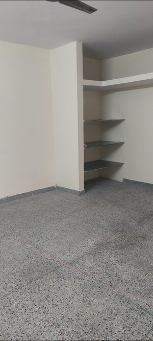 Room in 1 BHK Apartment at Aadharshila Apartment, Sarita Vihar – for Rent