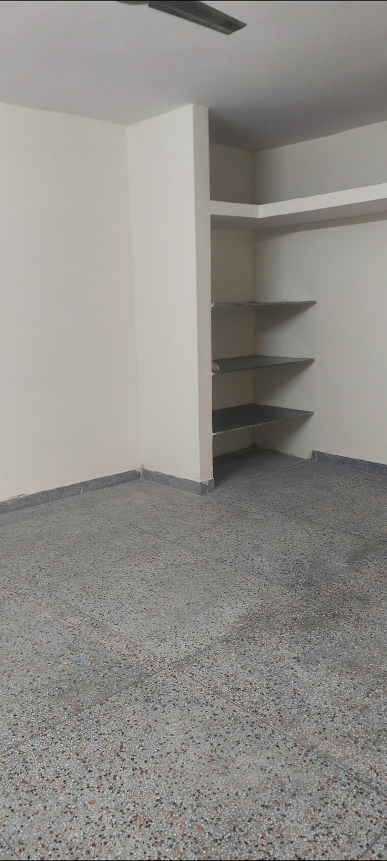 Room, aadharshila-apartment 1 Bedroom 500 Sq.Ft. Apartment In Sarita Vihar Delhi 9615474