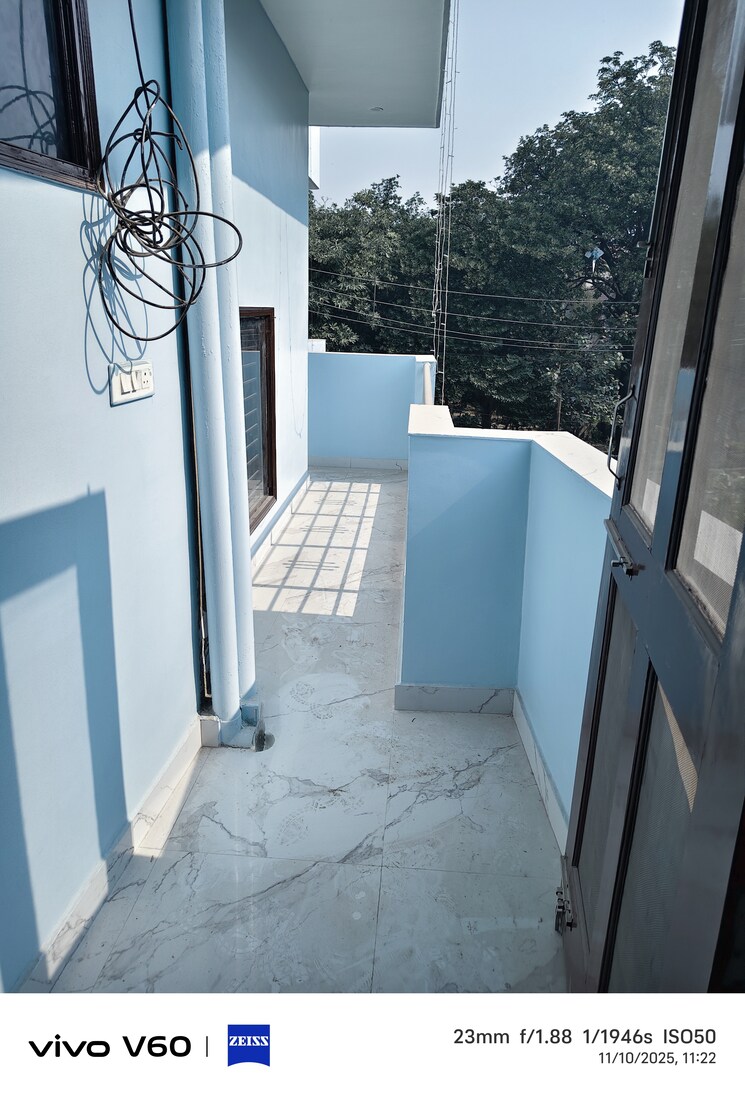 Balcony, rwa-apartments 2 Bedroom 1500 Sq.Ft. Independent House In Sector 31 Noida 9615498