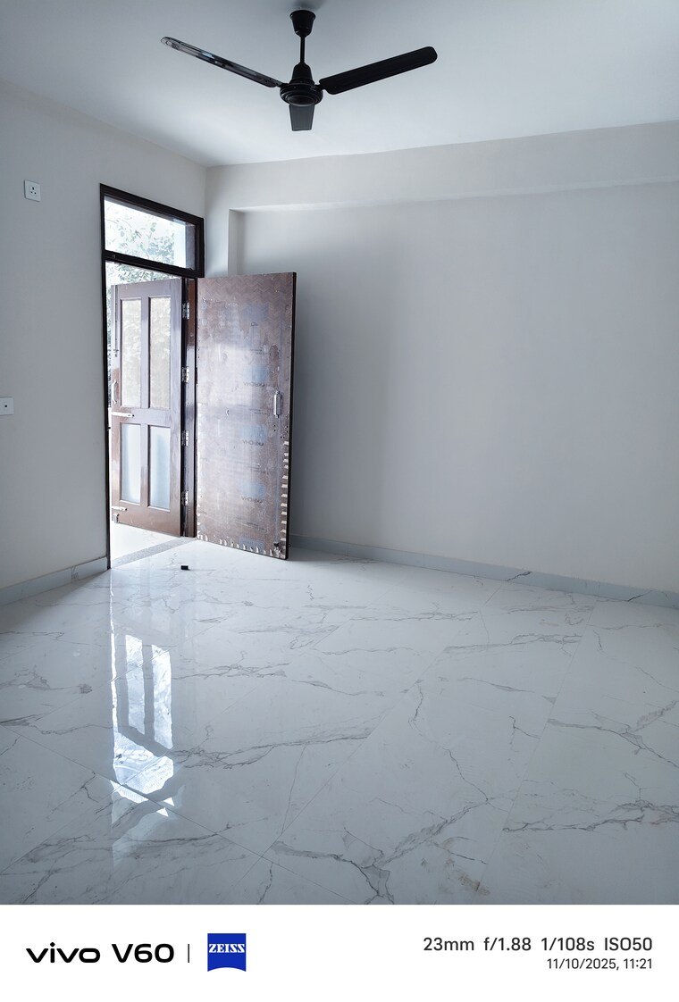 Room, rwa-apartments 2 Bedroom 1500 Sq.Ft. Independent House In Sector 31 Noida 9615498