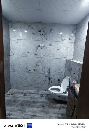 Attached Bathroom in 3 BHK Independent House at Tulip Mall, Sector 46 – for Rent