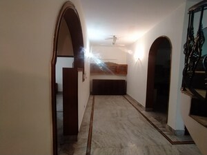Building Lobby in 5 BHK Villa at Sector 6 – for Rent