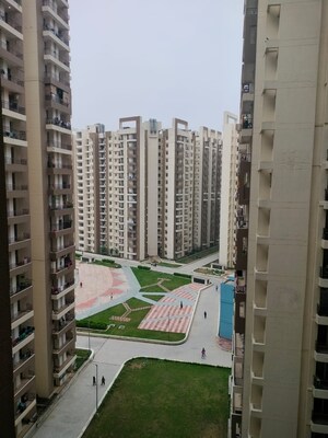 3 BHK Apartment – Exterior View View at Amrapali Golf Homes, Sector 4 Greater Noida - for Sale