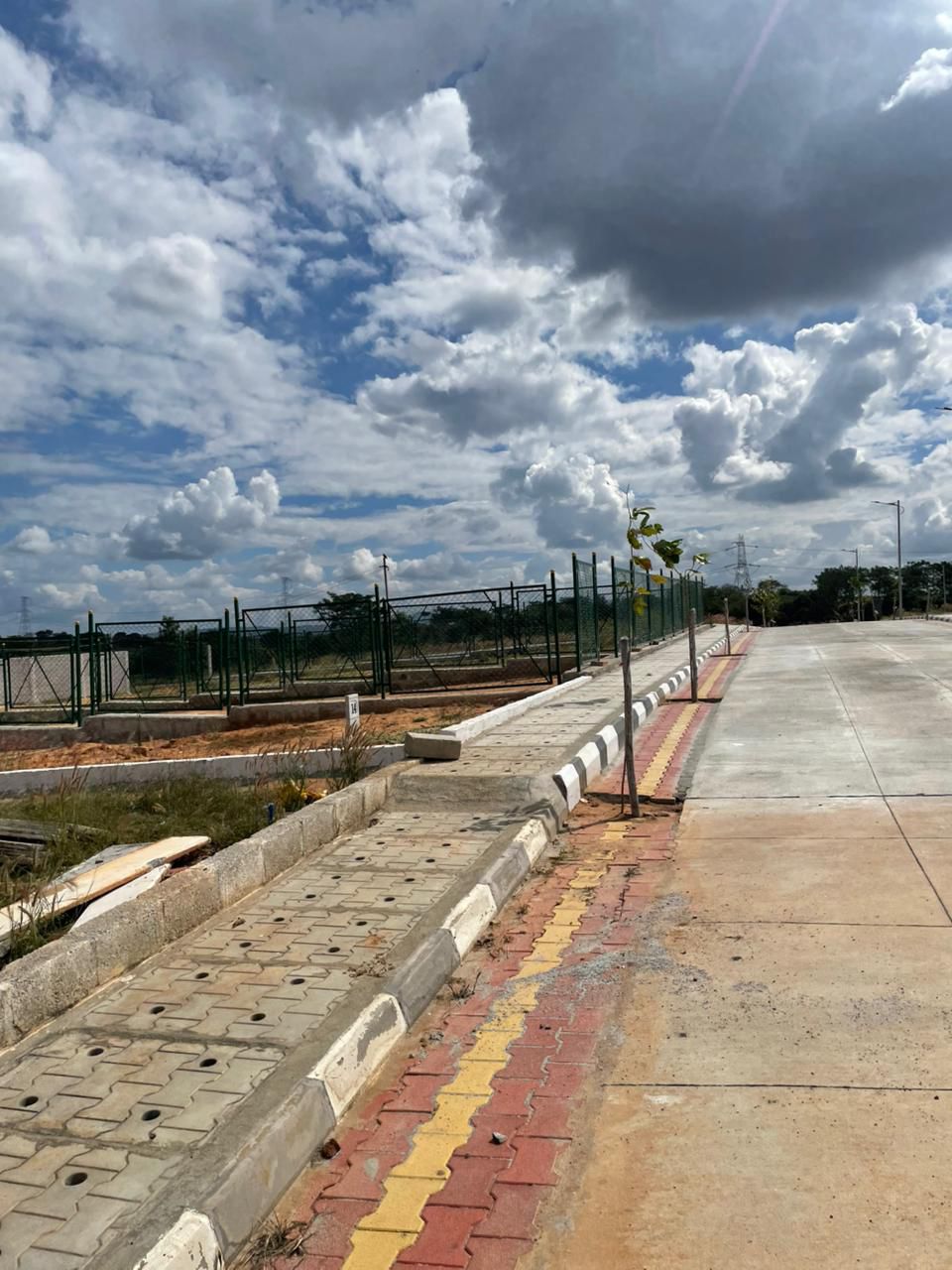 Plot For Sale in 777 Golden Green City 