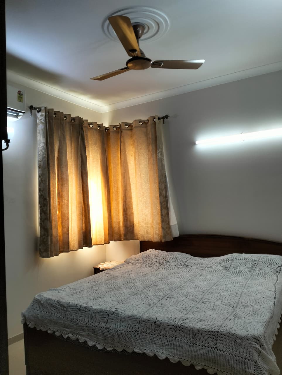 3 BHK 2300 Sq.Ft. Apartment in Emaar MGF Emerald Hills