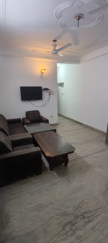 2 BHK Builder Floor For Rent in Saket