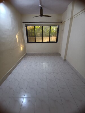 1 BHK Apartment For Rent in Rishikesh CHS, Malad West