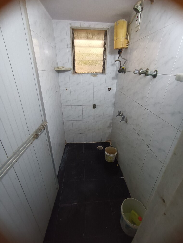 Bathroom, rishikesh-chs 1 Bedroom 480 Sq.Ft. Apartment In Malad West Mumbai 9615713