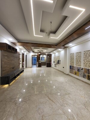 Living Room in 4 BHK Builder Floor at Green Fields Colony – for Sale